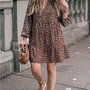 Chic Leopard Print Mini Dress